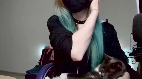 Amber non-nude model online show from March 6, 2025, 5:35 am