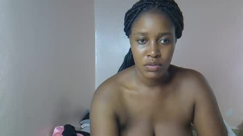 Snapshot of amber_cutie2 chatting on June 25, 2026, 10:03 pm amber_cutie2 online show from June 25, 2026, 10:03 pm