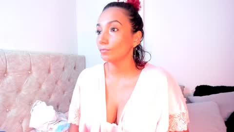 Snapshot of amber_demons chatting on January 2, 2025, 8:46 pm Amber Demons online show from January 2, 2025, 8:46 pm