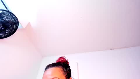 Snapshot of amber_demons chatting on January 3, 2025, 11:12 pm Amber Demons online show from January 3, 2025, 11:12 pm