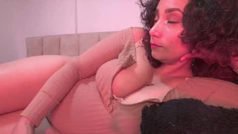 Snapshot of amber_demons chatting on October 15, 2025, 10:43 pm Amber Demons online show from October 15, 2025, 10:43 pm