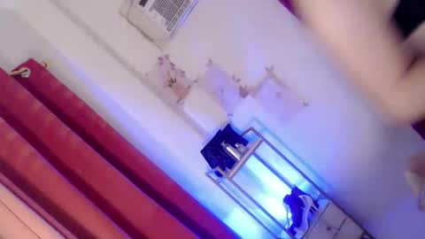 Amber online show from April 7, 2026, 11:10 am