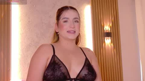 Snapshot of amber_gibsson2 chatting on February 9, 2026, 1:59 pm Amber online show from February 9, 2026, 1:59 pm