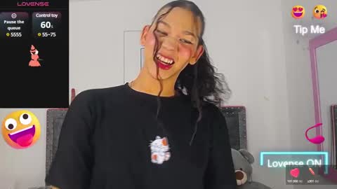 ambar online show from January 11, 2025, 7:27 pm