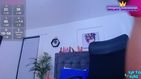 ambar online show from January 30, 2025, 8:10 pm