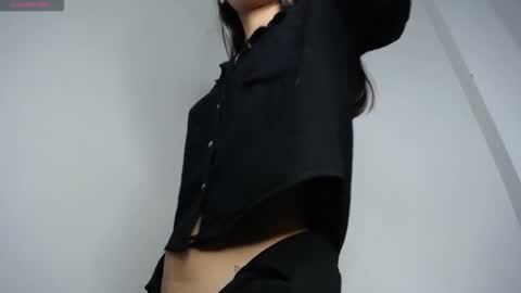 amber miller22 online show from November 25, 2025, 9:15 pm