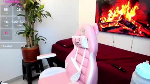 amber_sexy14 online show from February 3, 2025, 9:30 am