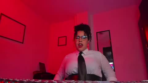 find me here ---    online show from January 18, 2025, 12:24 am