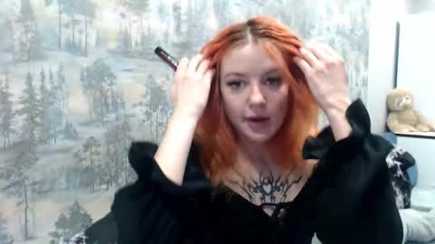 Snapshot of amber_tease_ chatting on September 16, 2025, 3:29 am amber_tease_ online show from September 16, 2025, 3:29 am