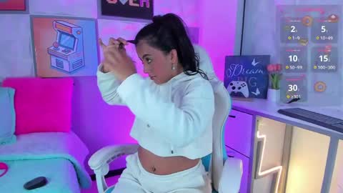 Tell me Amber online show from April 16, 2026, 3:51 am