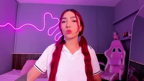 Amber Baker  online show from July 17, 2026, 11:39 am