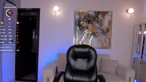 Amber  online show from October 28, 2025, 3:43 am