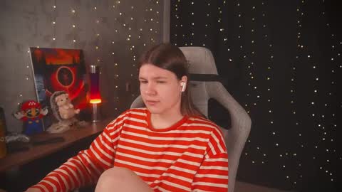 my name is Sonya but you can call me your favorite girl 3 online show from February 3, 2026, 5:27 am