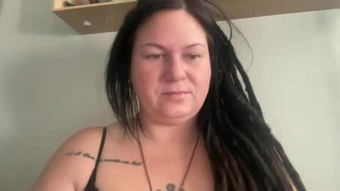 ambermoss7 online show from November 14, 2025, 6:28 pm