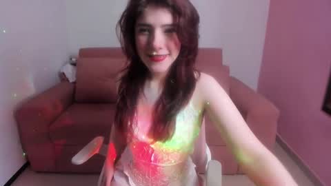 Amber  online show from December 1, 2025, 9:53 pm