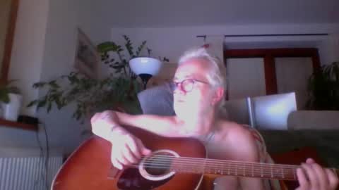 Amberr11 online show from October 16, 2025, 11:06 pm