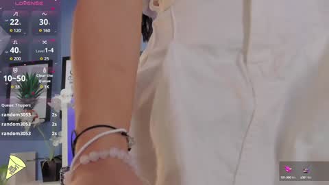 Snapshot of amberrferreira chatting on December 9, 2024, 7:07 pm Amber Ferreira online show from December 9, 2024, 7:07 pm