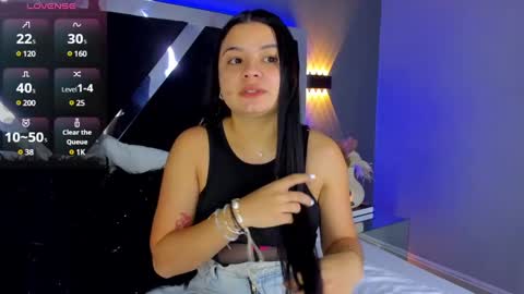 Snapshot of amberrferreira chatting on January 23, 2025, 11:26 am Amber Ferreira online show from January 23, 2025, 11:26 am