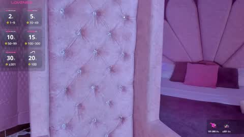 Snapshot of amberrferreira chatting on February 25, 2025, 10:15 am Amber Ferreira online show from February 25, 2025, 10:15 am