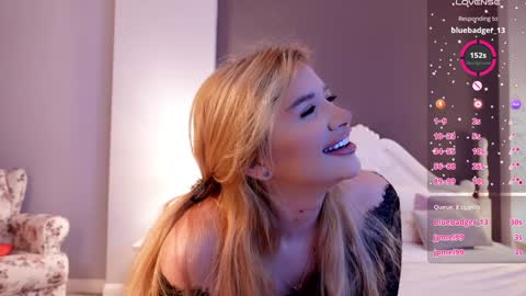 Amberseyes online show from December 10, 2024, 8:30 am