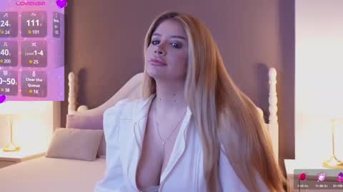 Amberseyes online show from February 9, 2025, 12:30 pm