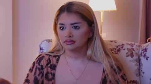 Amberseyes online show from March 2, 2025, 10:24 am