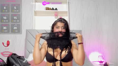 Amber Sinner online show from November 1, 2025, 11:12 am