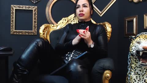 Snapshot of amberxsmithx chatting on January 28, 2025, 5:22 am AMBER online show from January 28, 2025, 5:22 am