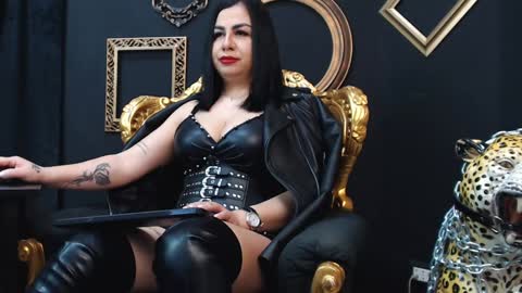 Snapshot of amberxsmithx chatting on February 8, 2025, 6:01 am AMBER online show from February 8, 2025, 6:01 am