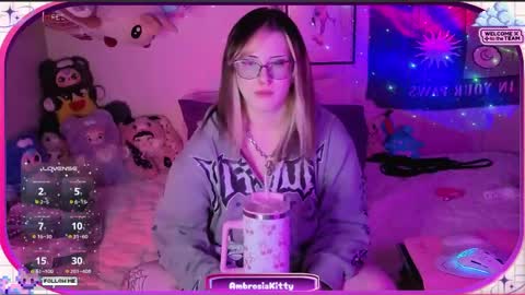 Snapshot of ambrosiakitty chatting on May 26, 2026, 8:10 am Ambrosia online show from May 26, 2026, 8:10 am