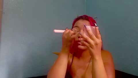 Amelia  Lucas online show from September 25, 2025, 4:54 pm