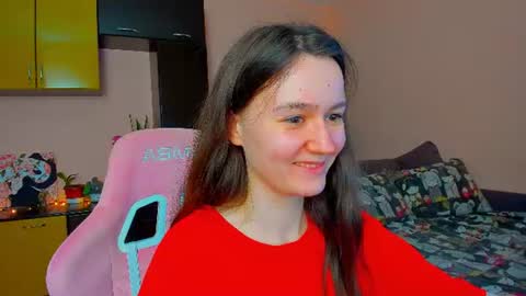 Snapshot of ameli_moon chatting on July 8, 2026, 5:06 pm Eileen online show from July 8, 2026, 5:06 pm