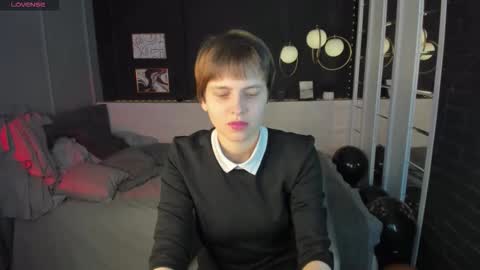 Snapshot of ameli_roses chatting on November 2, 2025, 6:16 am Ameli online show from November 2, 2025, 6:16 am