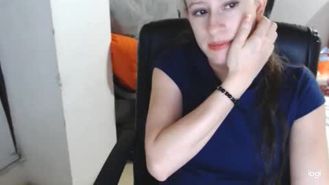 Snapshot of amelia_bella chatting on June 6, 2026, 3:00 am amelia online show from June 6, 2026, 3:00 am