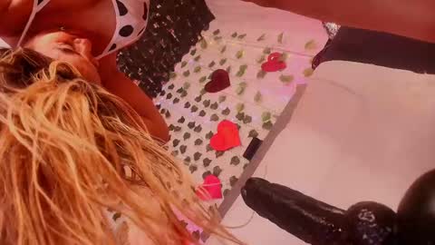 Amelia online show from February 13, 2025, 6:09 am