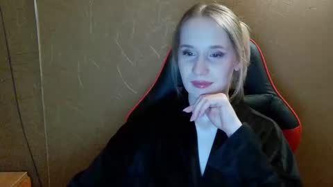 Snapshot of ameliaa333 chatting on July 1, 2026, 7:02 pm Amelia online show from July 1, 2026, 7:02 pm