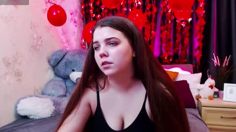 Snapshot of ameliabailey chatting on February 16, 2026, 8:38 pm Alisa online show from February 16, 2026, 8:38 pm