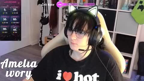 ameliaivory online show from December 13, 2025, 9:09 pm