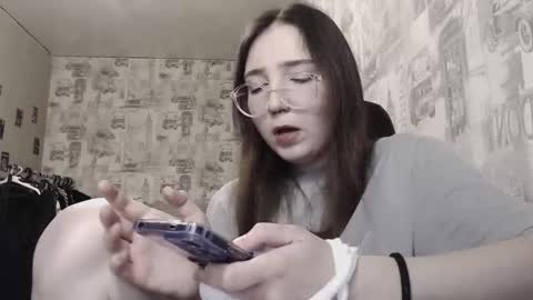 Snapshot of ameliakamishiro chatting on February 3, 2025, 4:52 pm Amelia online show from February 3, 2025, 4:52 pm