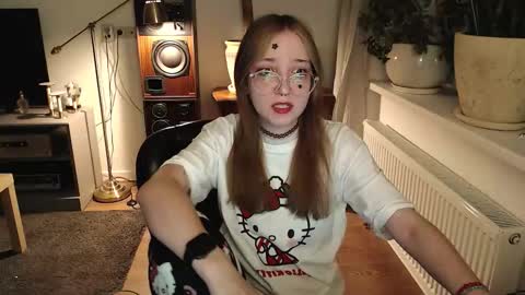 Amelia online show from January 5, 2026, 7:39 pm