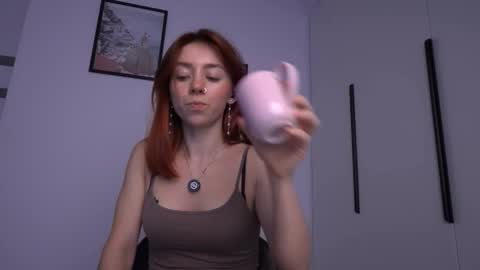 Amelia   online show from October 2, 2025, 2:46 pm