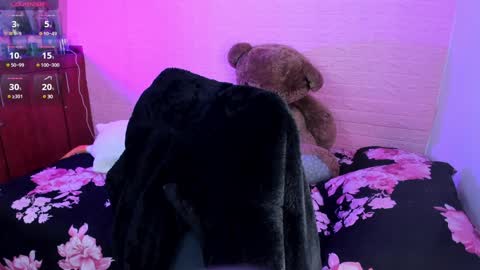 I am Ame  Nice to meet you   online show from December 19, 2024, 8:23 am