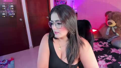 I am Ame  Nice to meet you   online show from February 13, 2025, 6:41 am
