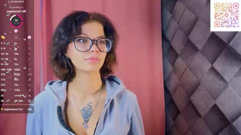 Amelia online show from December 17, 2025, 12:33 pm