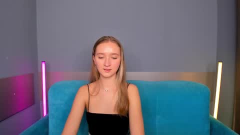 ameliawise online show from January 16, 2025, 1:36 pm