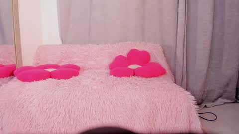 Amelia online show from April 3, 2026, 9:13 pm