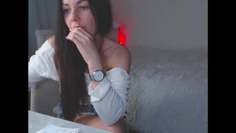 Snapshot of amelinamersi chatting on September 16, 2025, 5:25 pm amelinamersi online show from September 16, 2025, 5:25 pm