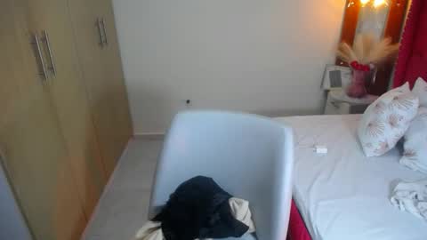 Snapshot of ameliporter_2 chatting on November 16, 2025, 12:49 am ameli online show from November 16, 2025, 12:49 am