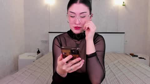 Snapshot of ameliya_sun chatting on January 27, 2025, 4:41 am Aylin online show from January 27, 2025, 4:41 am