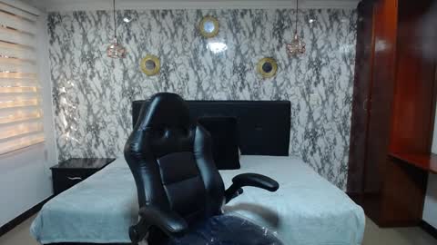 Amell Thomson online show from January 16, 2025, 11:48 am